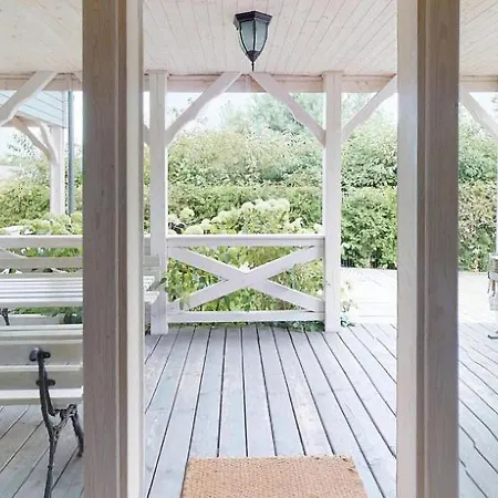 2 Bedroom Pet Friendly In