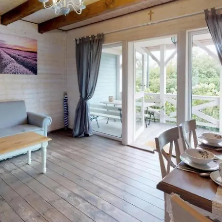 2 Bedroom Pet Friendly In Hébergement de vacances *