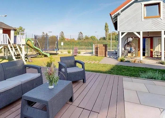 Semesterbostad 2 Bedroom Pet Friendly In