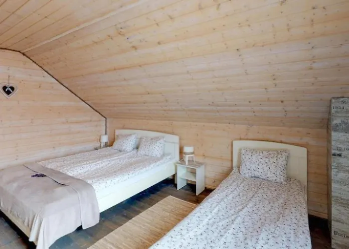 Semesterbostad 2 Bedroom Pet Friendly In *